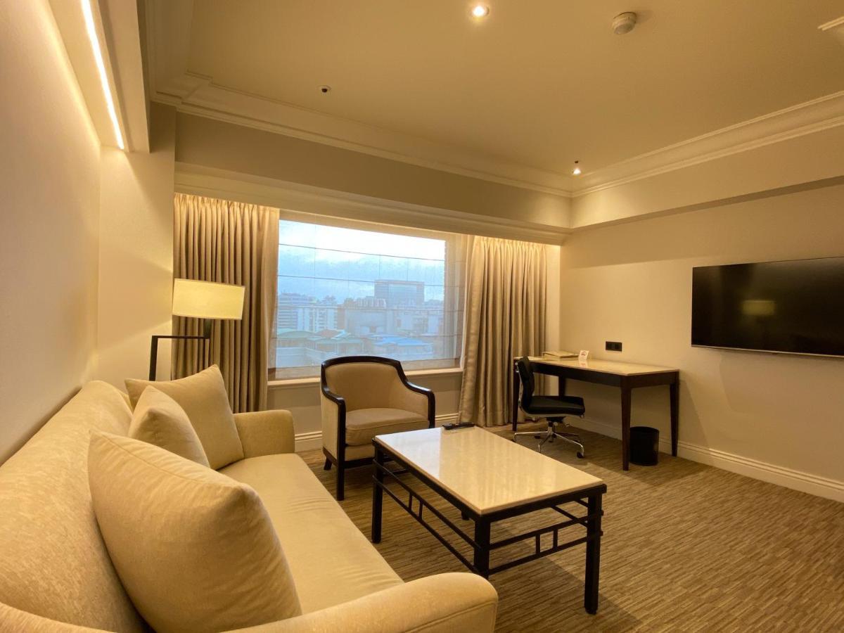 فندق ذا شير وود تايبي تايبيه المظهر الخارجي الصورة A suite at the hotel