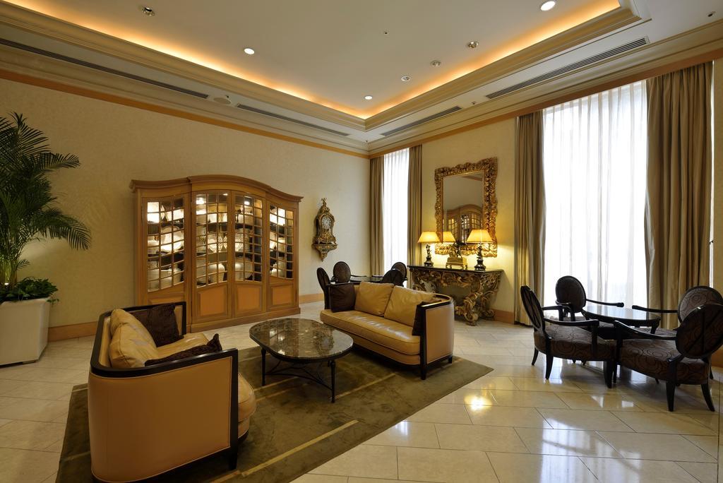 فندق ذا شير وود تايبي تايبيه المظهر الخارجي الصورة The lobby of the hotel