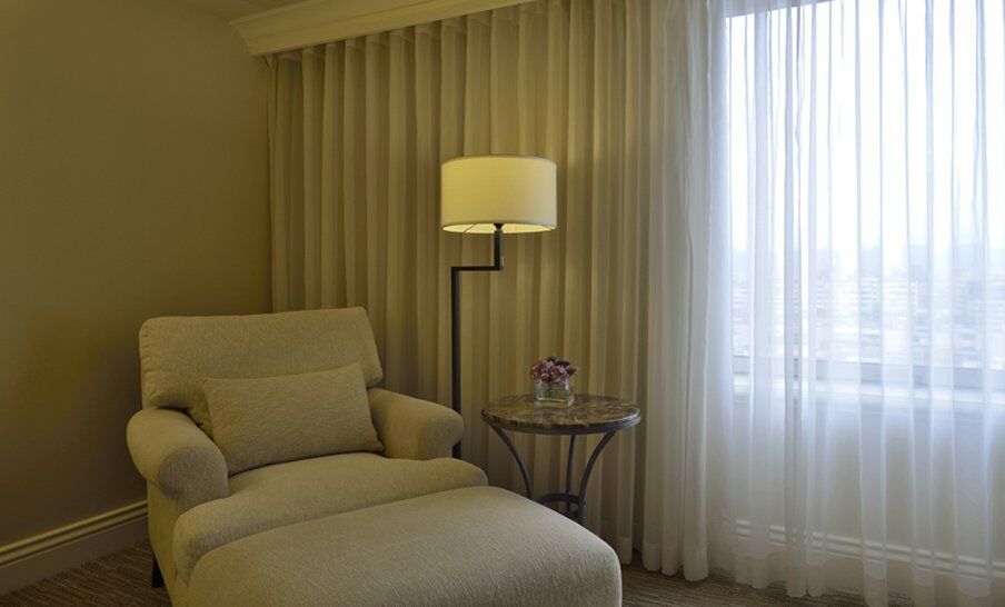 فندق ذا شير وود تايبي تايبيه المظهر الخارجي الصورة A floor lamp